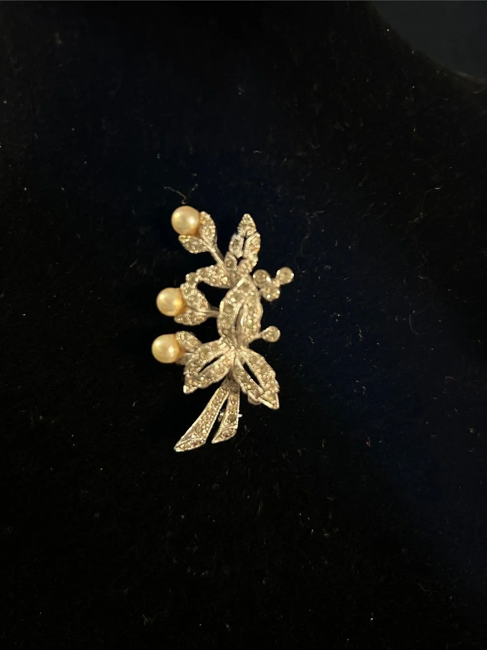 Classic Pearl and Crystal Floral Brooch - Silver Tone